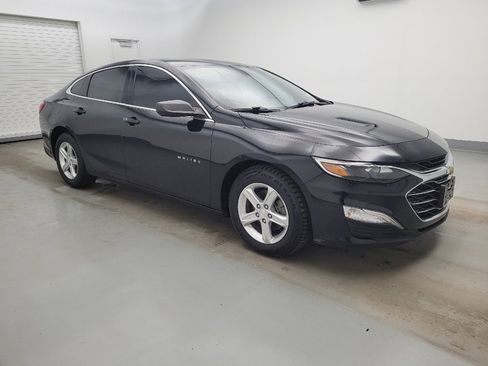 Used 2019 Chevrolet Malibu LS image 11