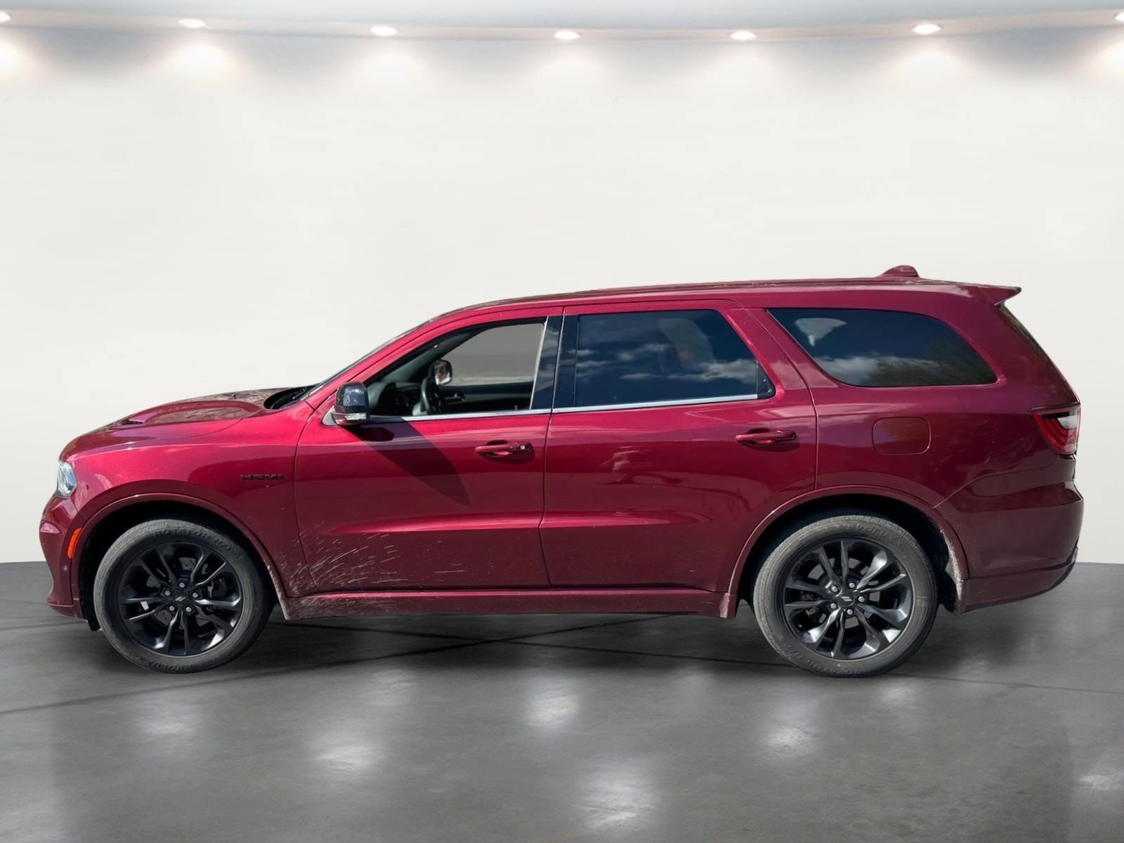 Used 2022 Dodge Durango R/T w/ Blacktop Package AWD/4WD image 19