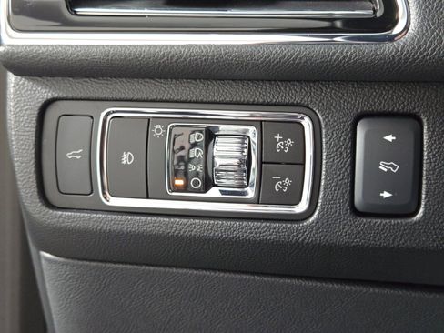 Certified 2023 Lincoln Navigator Reserve AWD/4WD image 24