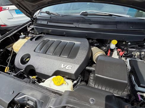 Used 2018 Dodge Journey Crossroad AWD/4WD image 15