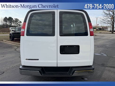 Used 2024 Chevrolet Express 2500 w/ Driver Convenience Package image 6
