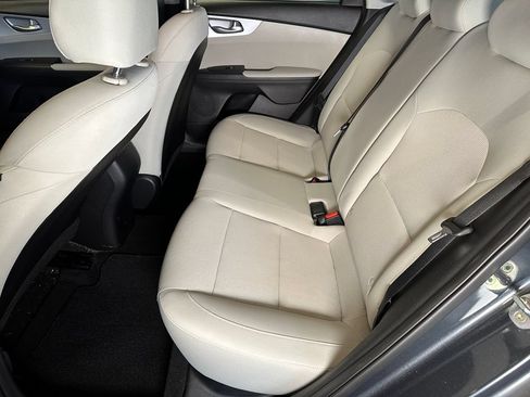 Used 2023 Kia Forte LXS FWD image 21