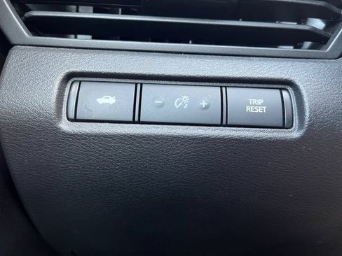 Certified 2024 Nissan Altima 2.5 SR w/ SR Premium Package FWD image 10