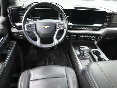 Used 2024 Chevrolet Silverado 1500 LTZ w/ LTZ Premium Package AWD/4WD image 12