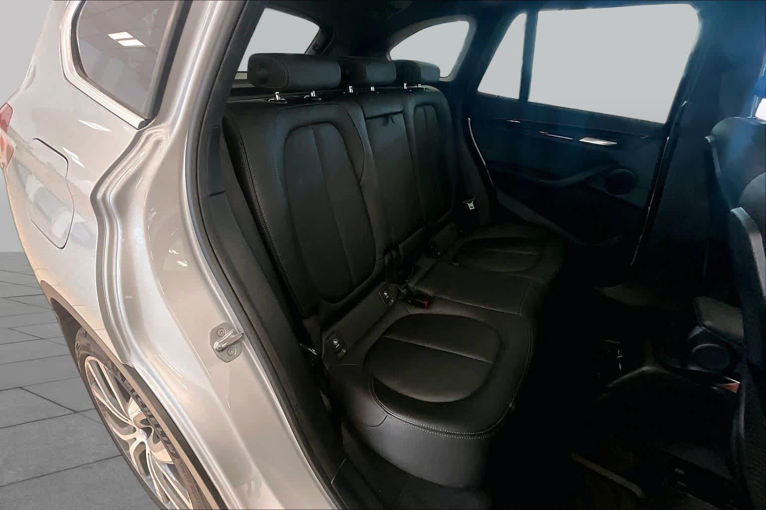 Used 2019 BMW X1 sDrive28i w/ Convenience Package FWD image 19