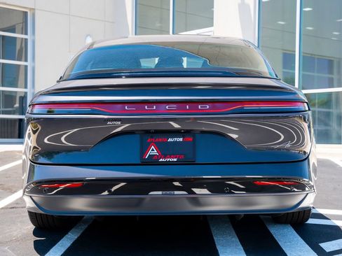 Used 2024 Lucid Air Pure RWD image 17