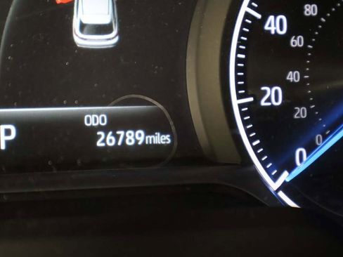 Used 2023 Toyota Venza Nightshade image 36