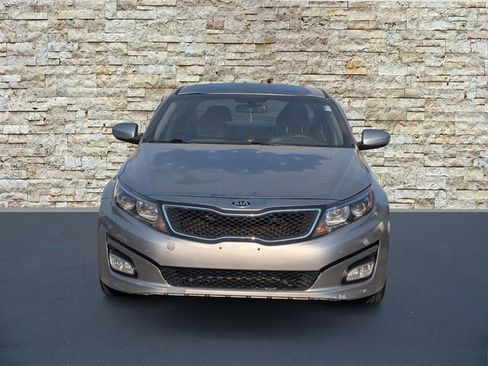 Used 2015 Kia Optima LX image 3