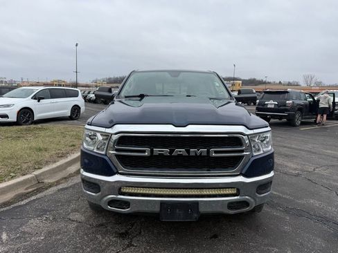 Used 2019 RAM 1500 Tradesman w/ SXT Appearance Group image 3