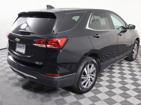 Used 2022 Chevrolet Equinox LT image 8