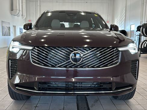 New 2026 Volvo XC90 B5 Core AWD/4WD image 10