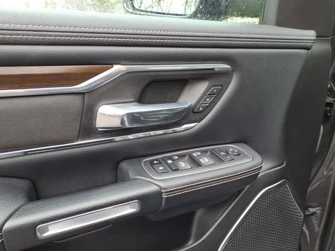 Used 2022 RAM 1500 Laramie image 36