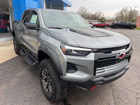 New 2026 Chevrolet Colorado ZR2 w/ Technology Package AWD/4WD image 5