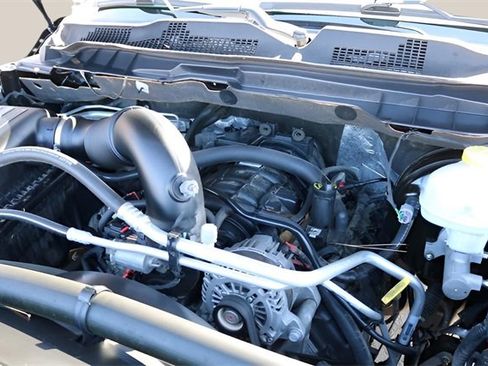 Used 2020 RAM 1500 Classic Warlock image 9