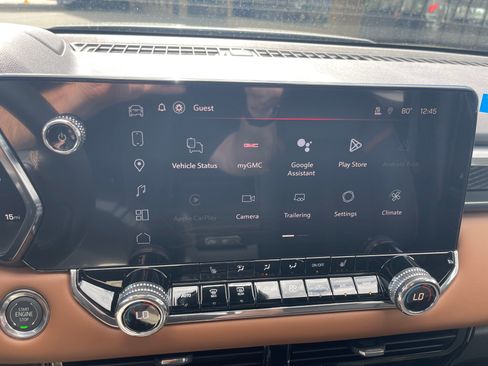 New 2026 GMC Canyon AT4 image 14