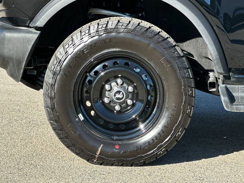New 2026 Ford Bronco Outer Banks w/ Black Appearance Package AWD/4WD image 33