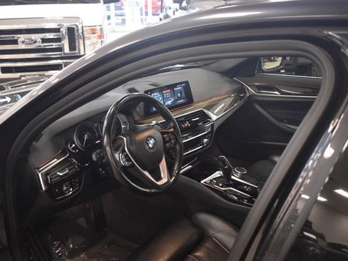 Used 2018 BMW 540i RWD image 38