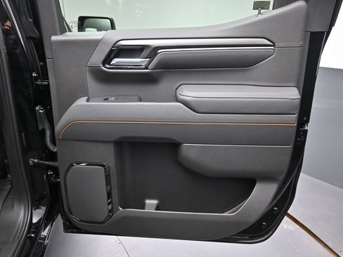 New 2026 GMC Sierra 1500 AT4 w/ AT4 Premium Package image 17