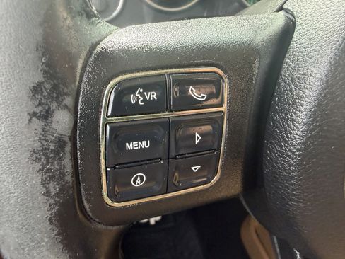 Used 2011 Jeep Wrangler Sahara w/ Connectivity Group AWD/4WD image 25