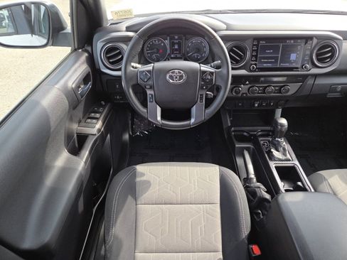 Used 2021 Toyota Tacoma TRD Off-Road AWD/4WD image 26