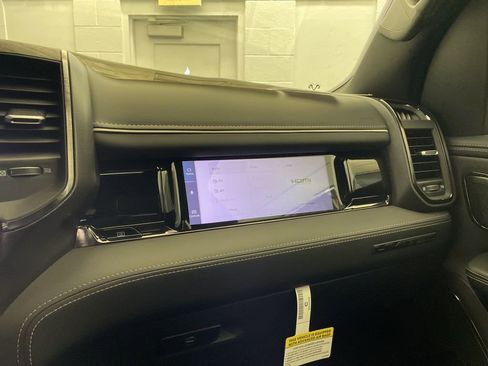 New 2026 RAM 1500 Limited image 21