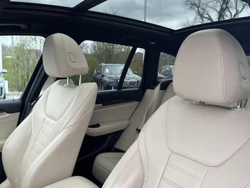 Used 2018 BMW X3 xDrive30i w/ Premium Package image 18