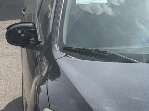 Used 2013 MAZDA MAZDA3 i Touring FWD image 24