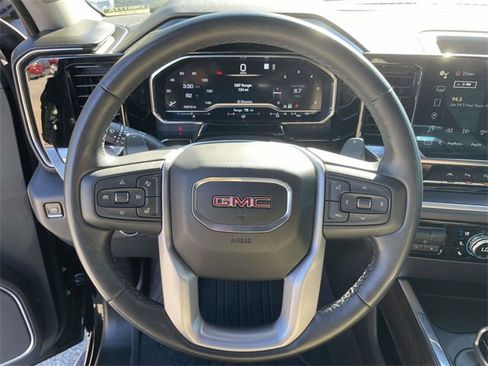Used 2022 GMC Sierra 1500 SLT w/ SLT Premium Plus Package image 18