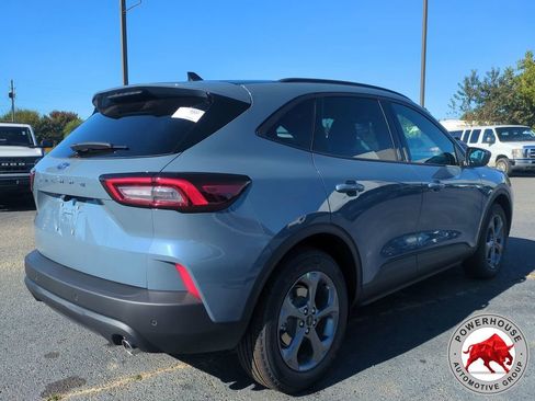 New 2026 Ford Escape ST-Line w/ Tech Pack #1 FWD image 4