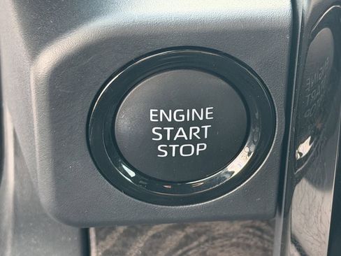 Used 2025 Toyota Tacoma Limited image 22