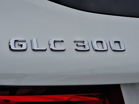 Used 2016 Mercedes-Benz GLC 300 4MATIC image 33