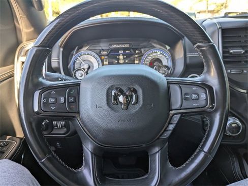 Used 2022 RAM 1500 Limited w/ Body Color Bumper Group image 30