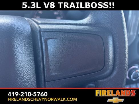 Certified 2024 Chevrolet Silverado 1500 Custom Trail Boss w/ Dark Appearance Package image 32