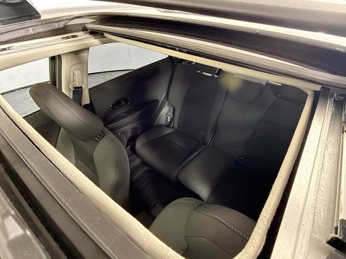 Used 2022 Honda HR-V EX image 22