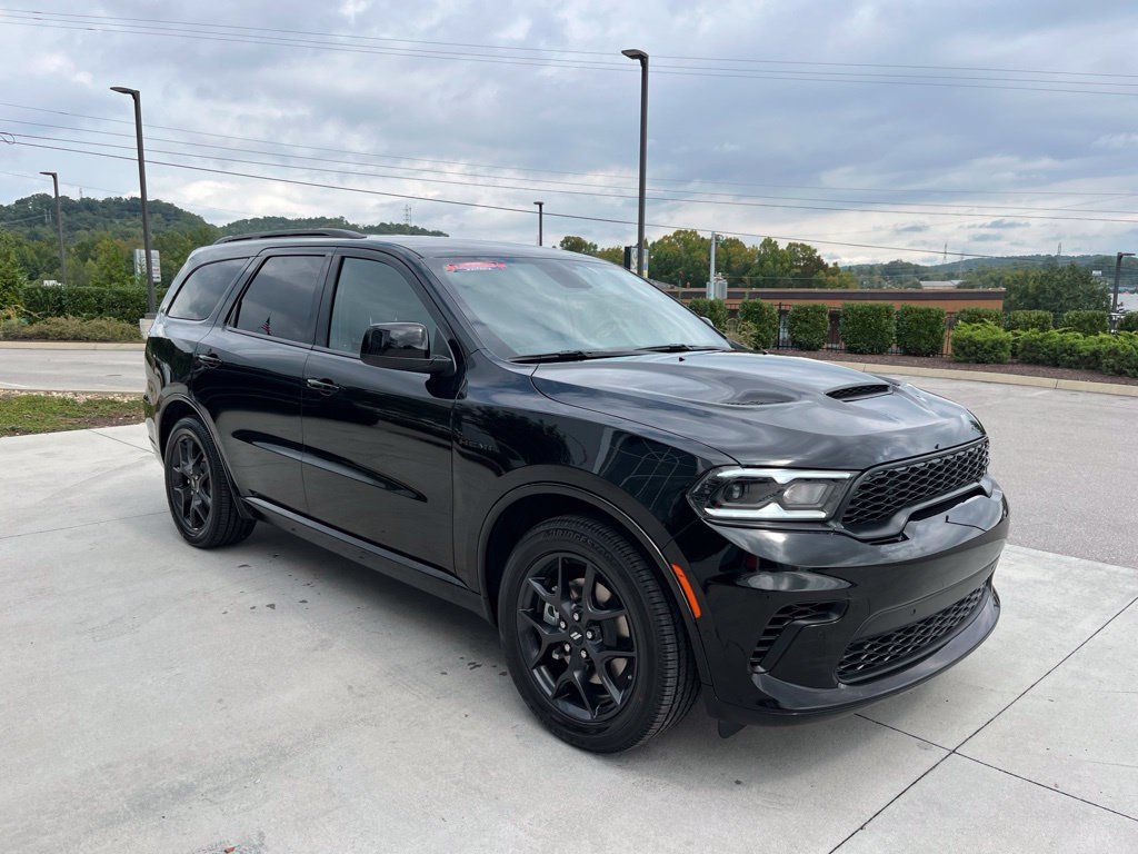 Used 2027 Dodge Durango GT w/ Blacktop Package AWD/4WD image 30