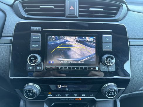 Used 2018 Honda CR-V LX image 24