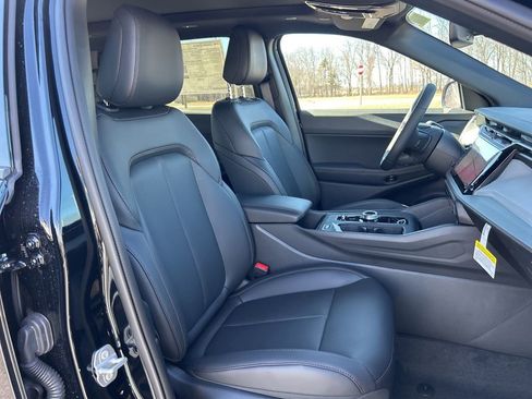 New 2026 Jeep Cherokee Limited image 9