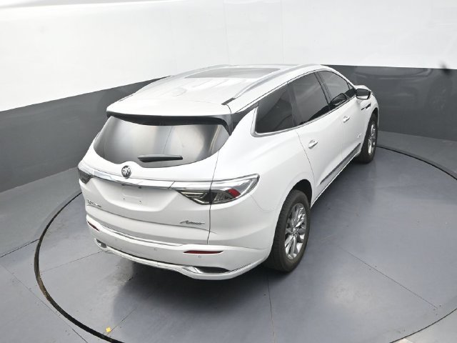 Used 2023 Buick Enclave Avenir w/ Avenir Technology Package AWD/4WD image 18