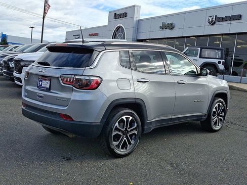 Certified 2022 Jeep Compass Limited w/ Sun and Sound Group image 12