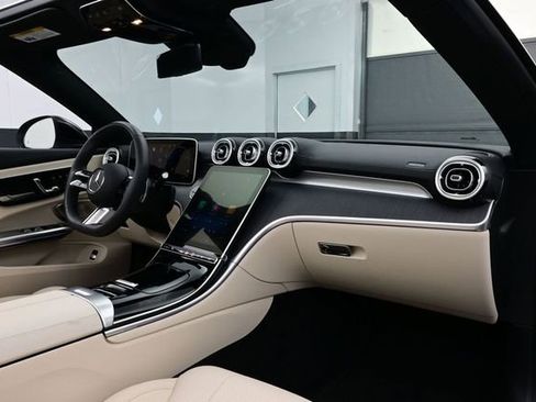Used 2024 Mercedes-Benz CLE 300 4MATIC Cabriolet image 14