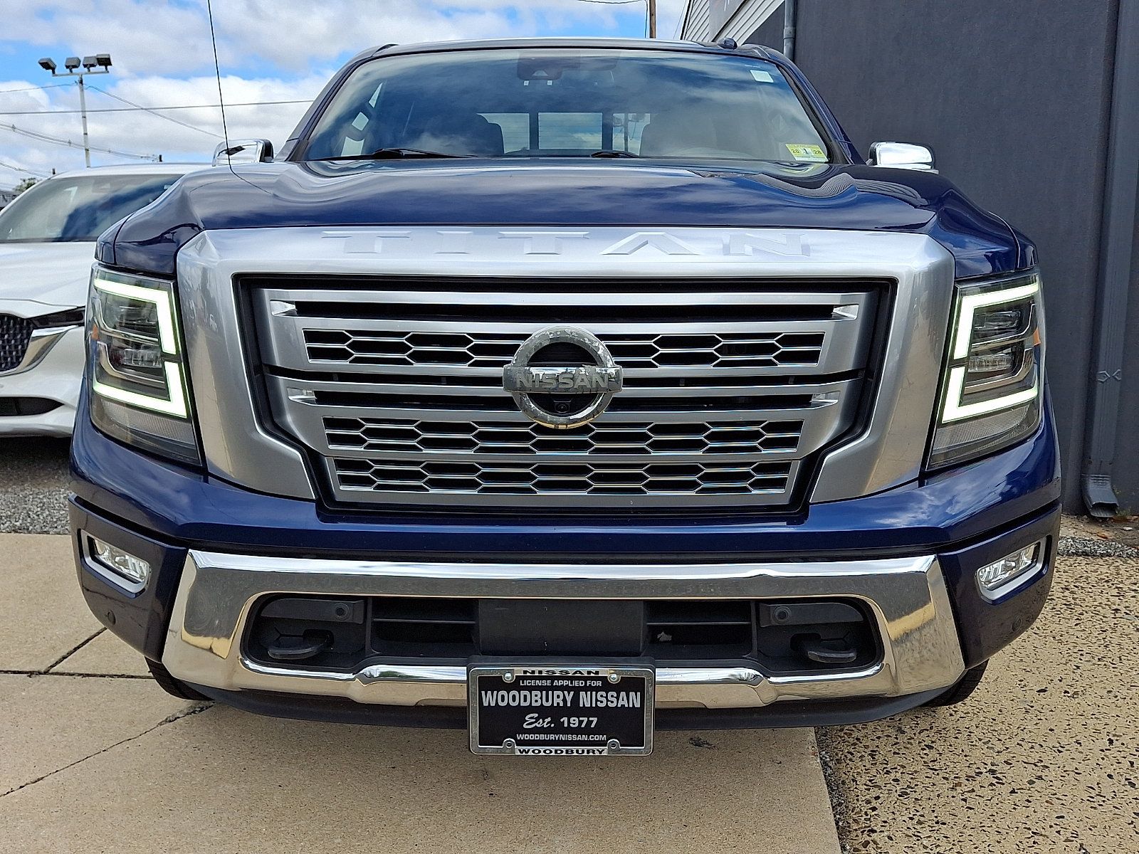 Certified 2021 Nissan Titan Platinum Reserve w/ Moonroof Package AWD/4WD image 2