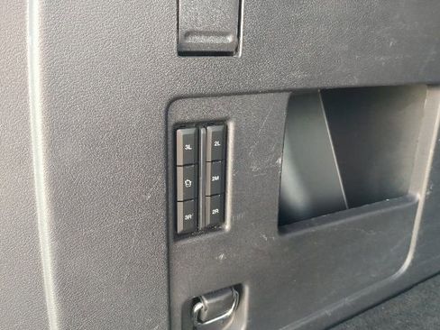 Used 2024 Ford Expedition Max XLT image 33