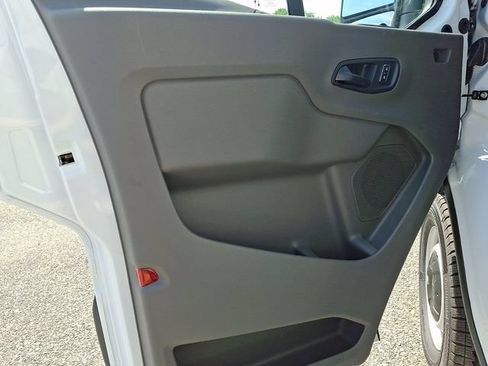 New 2026 Ford Transit 250 148 Medium Roof RWD image 11