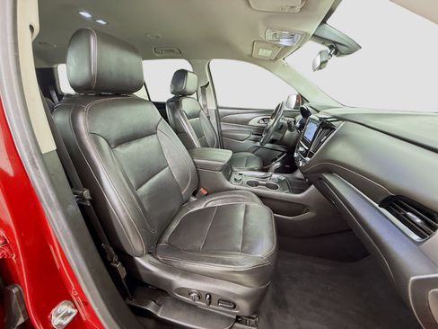 Used 2019 Chevrolet Traverse RS AWD/4WD image 31