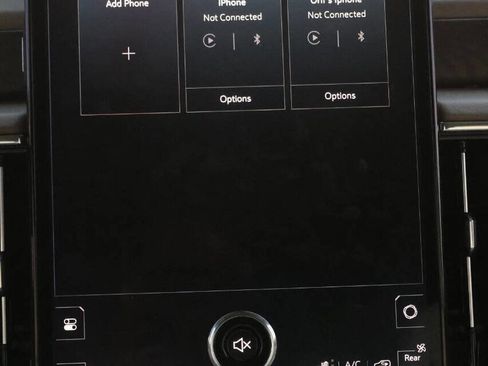 Used 2025 GMC Yukon XL Denali w/ Sun & Power Step Package image 21