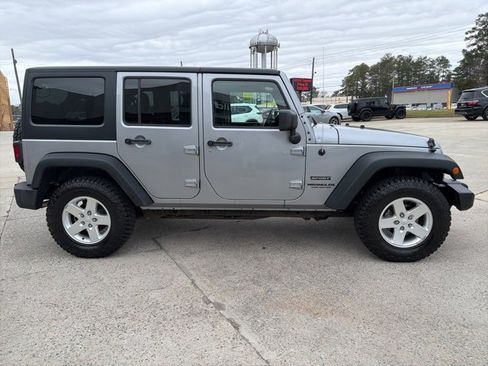 Used 2015 Jeep Wrangler Unlimited Sport w/ Quick Order Package 24S image 5