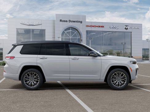 New 2026 Jeep Grand Cherokee L Summit AWD/4WD image 21