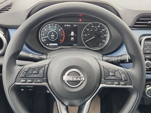 New 2025 Nissan Versa SV image 14