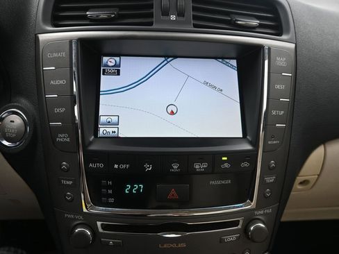 Used 2010 Lexus IS 250C image 14