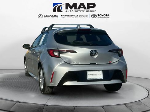 Used 2024 Toyota Corolla SE image 3